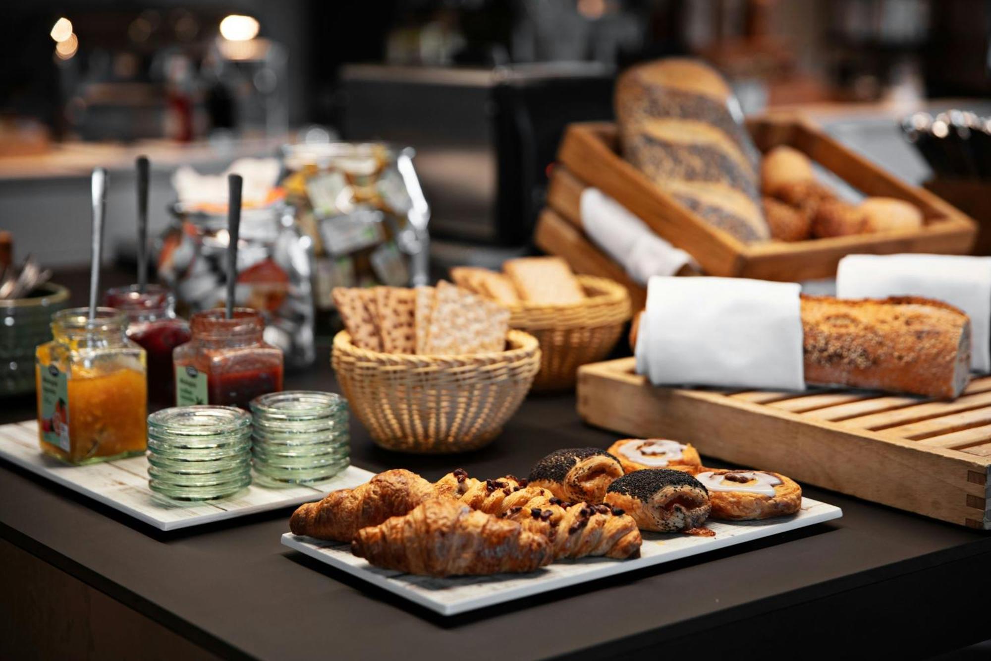 Four Points Flex By Sheraton Copenhagen Airport Kastrup  Exterior photo